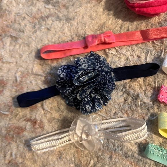 Baby Headbands and Socks Set - Picture 6 of 6